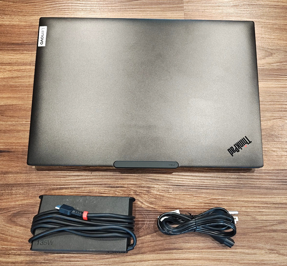 Lenovo ThinkPad P16s Gen 3 — Ultra 7 155H / 32GB RAM / 512GB SSD / RTX 500 Ada