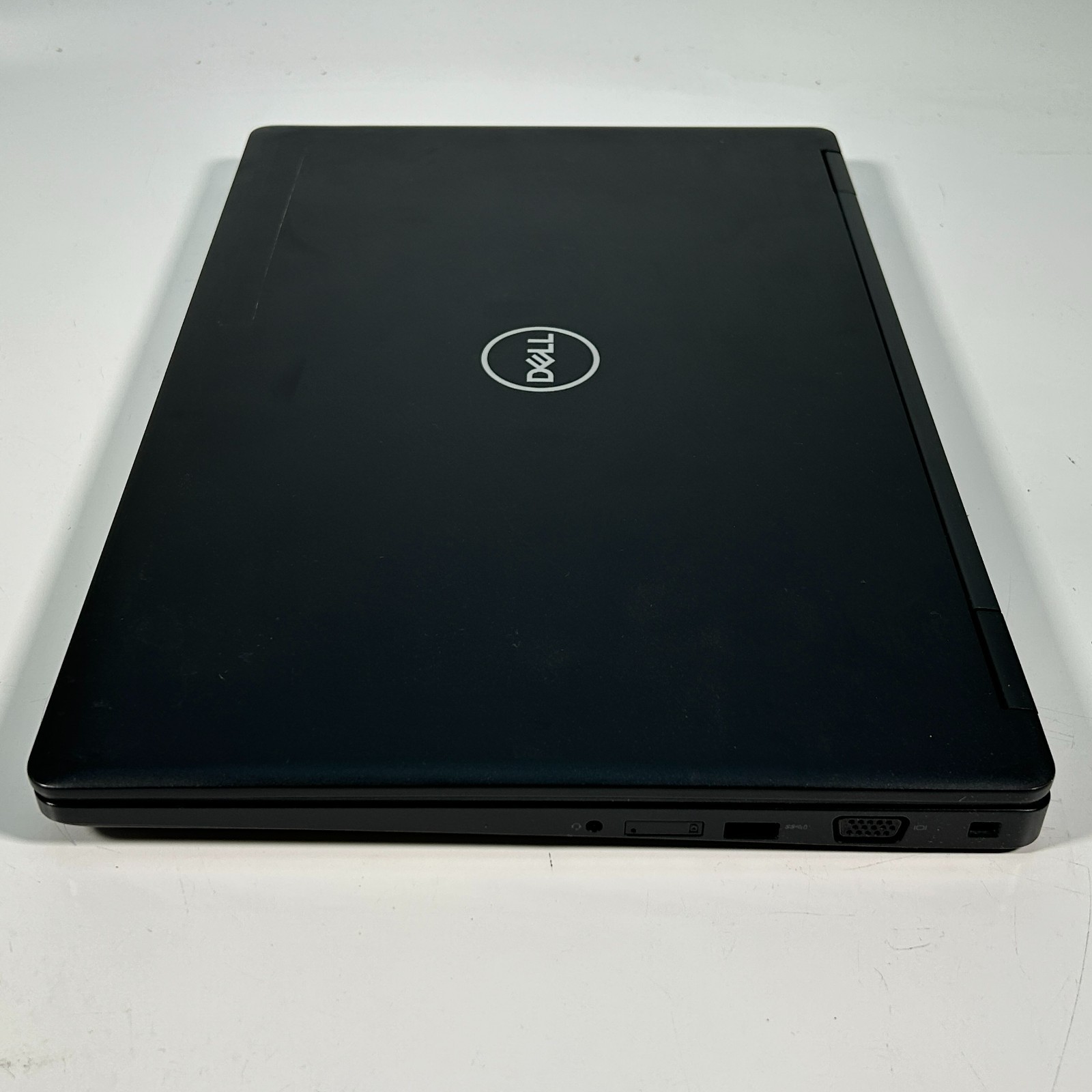 Dell Latitude 5590 Intel Core i7-8650U 1.90GHz 8GB RAM 256GB SSD No OS Used