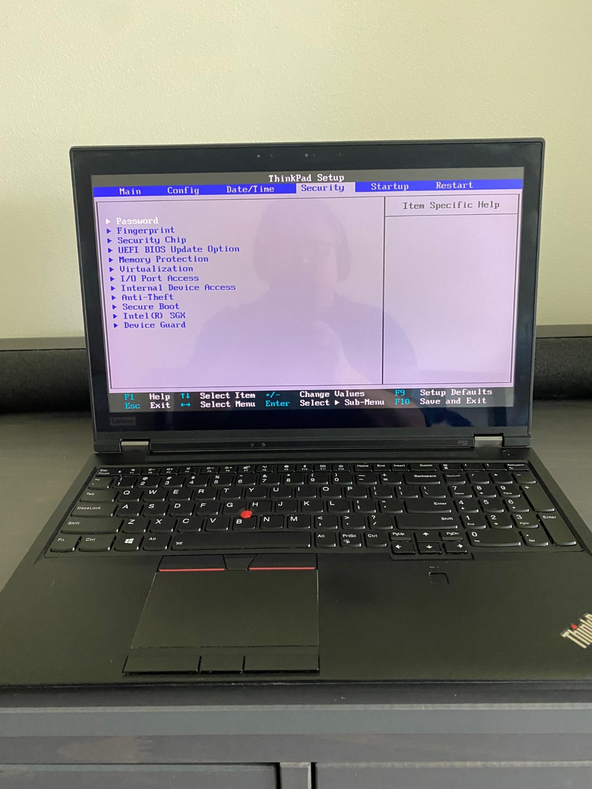 Lenovo ThinkPad P52 15″ 4k I7-8850H P3200 256×2 SSD 32GB W11P/OfficePro