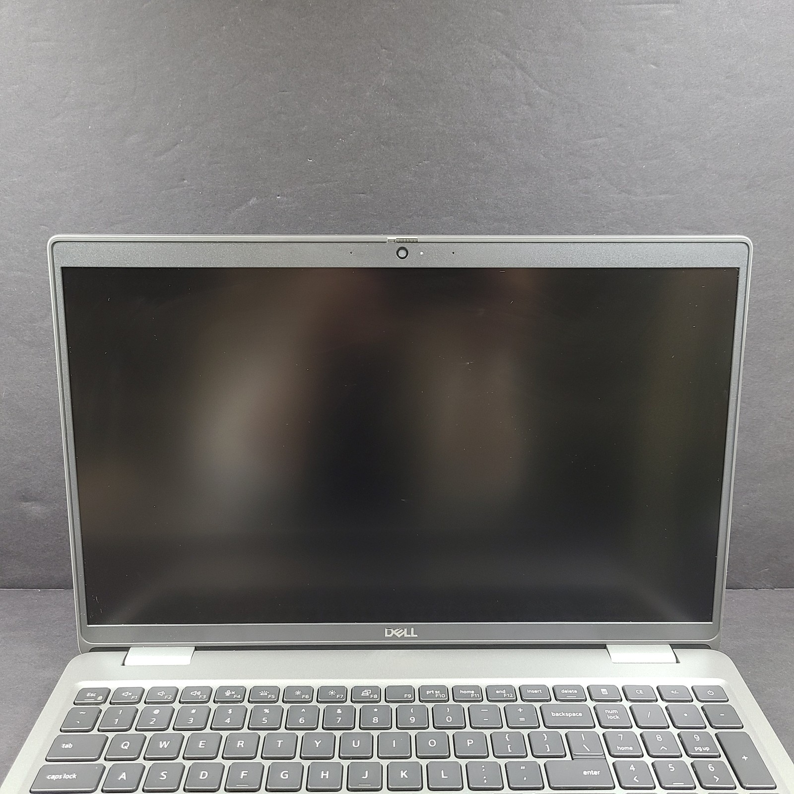 Dell Precision 3590 15.6″ Intel Ultra 7 155H @1.40 GHz NO SSD 32GB RAM FOR PARTS
