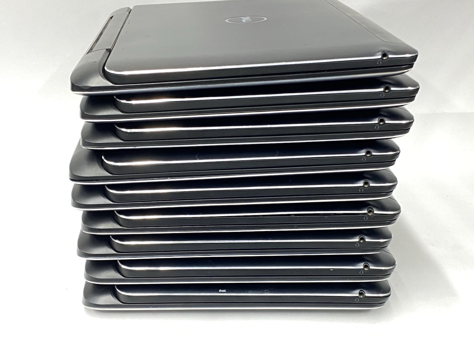 Lot of (9) Dell Latitude 7350 – Touch FHD – M-5Y71 – No RAM/SSD/OS – READ
