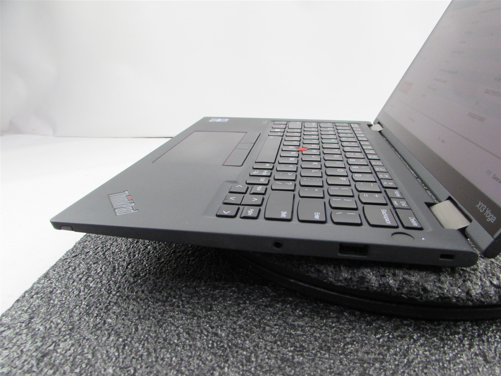 LENOVO THINKPAD X13 YOGA (Gen 3) 13.3″ 2-in-1 I5-1245U 256GB SSD 16GB RAM WIN 11