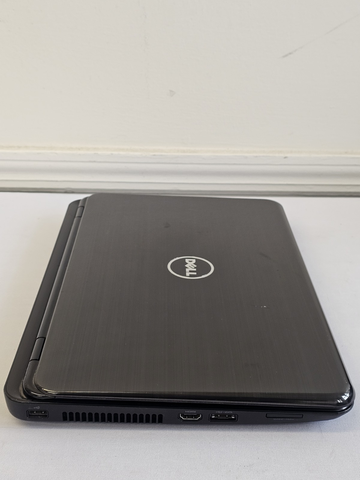 Dell Inspiron N5110 Laptop – Intel i3-2310M – 6GB RAM – 500GB HDD BAD BATT READ