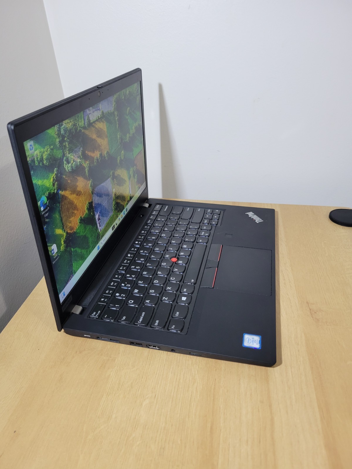 Lenovo Thinkpad T490 I5 8365U 8Gb 256Gb FHD . Very Good