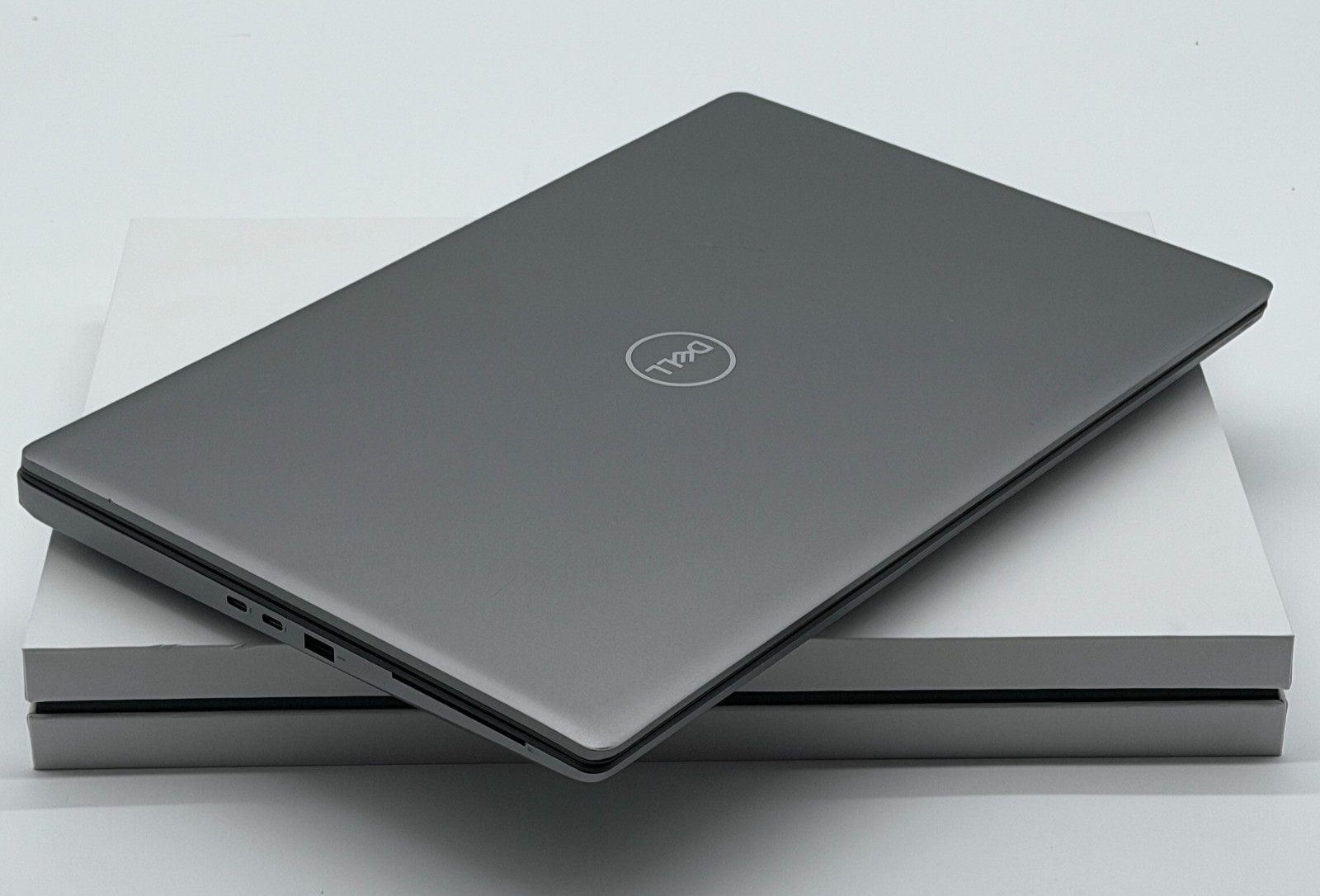 DELL PRECISION 7760 CORE i9 *128GB RAM* 2TB RTX A5000 16GB – 100% BATTERY