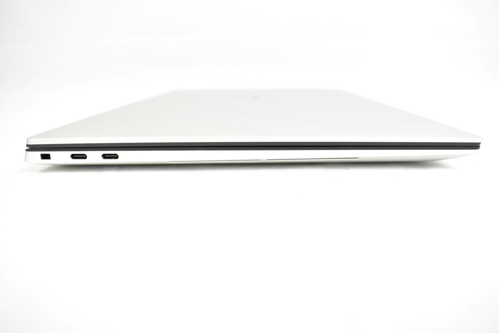 Dell XPS 15 9510 Laptop i9-11900H 2.5GHz 32GB 512GB SSD No OS RTX 3050 Ti