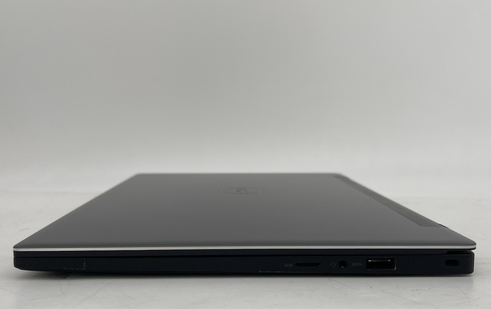 Dell Latitude 7370 13.3″ Laptop w/ Intel Core m5-6Y54 1.1GHz CPU 8GB RAM No SSD
