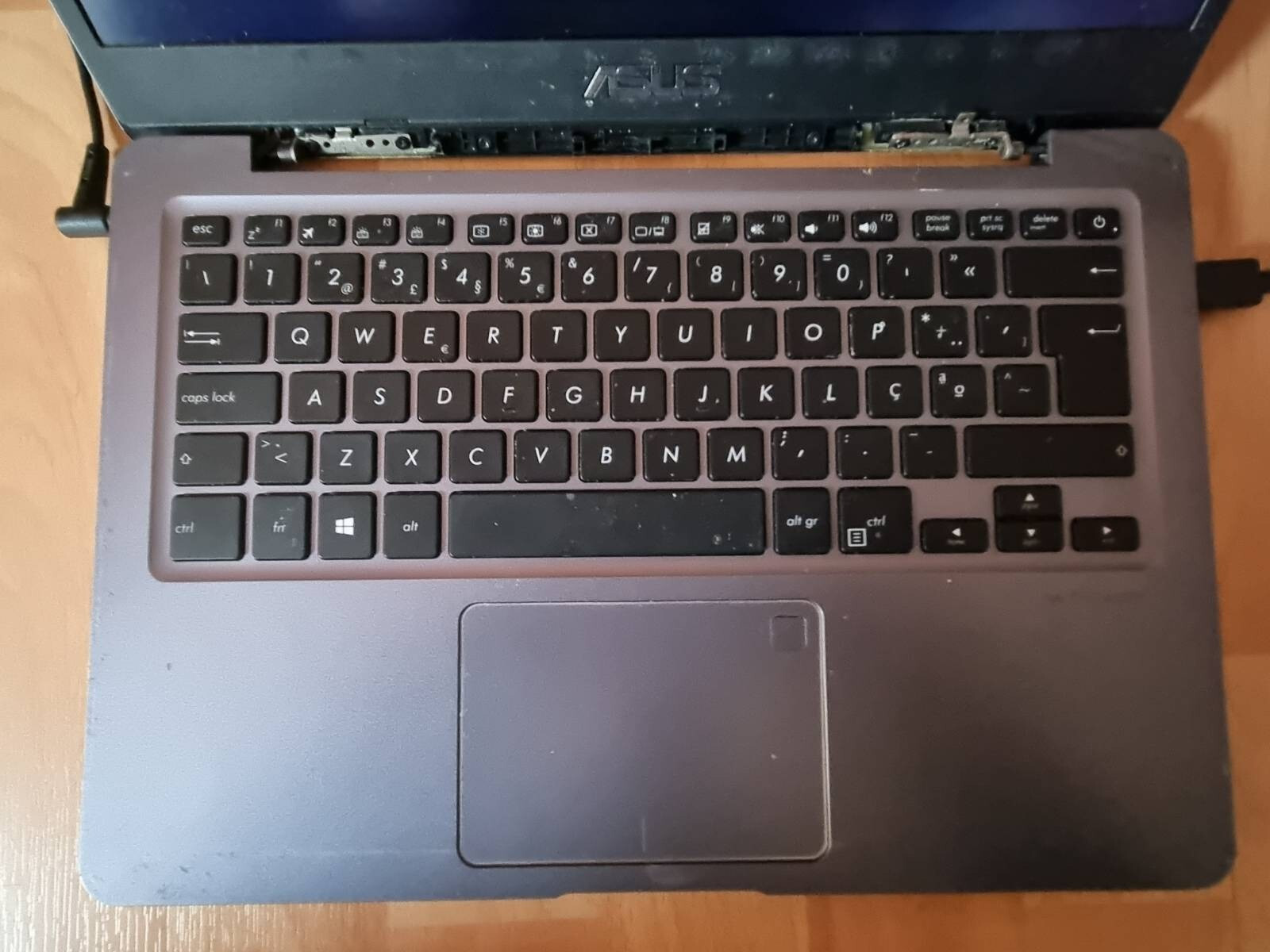 ASUS S410U INTEL I5-8250U 8GB NVIDIA MX150 SSD 256GB NOTEBOOK LAPTOP PC