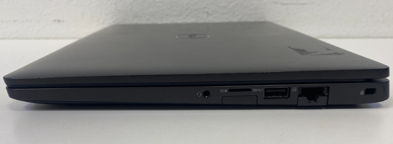 Dell Latitude 5300 i7-8665U @ 1.90 GHz 8GB Ram NO SSD/OS/AC BIOS LOCKED PARTS