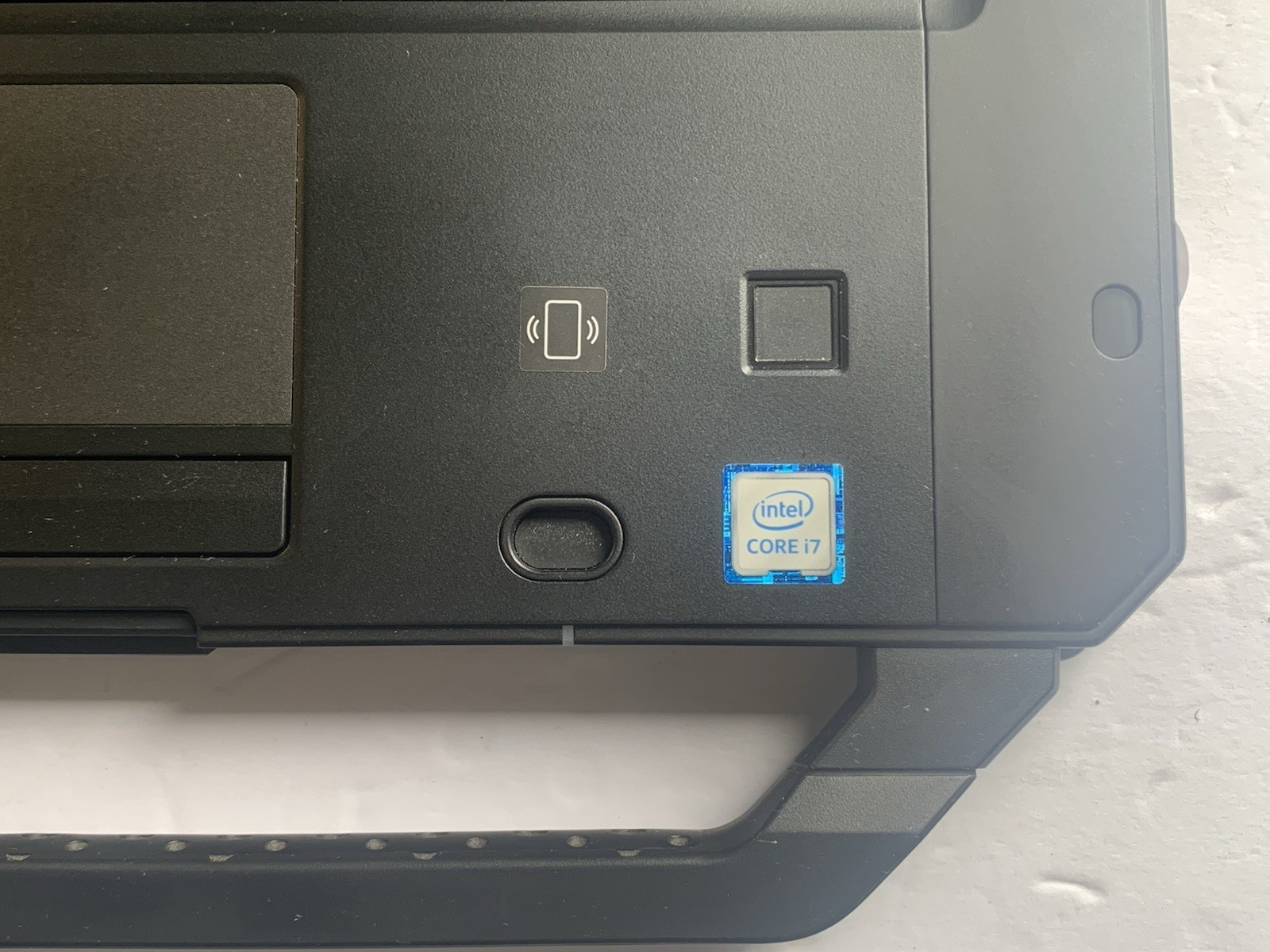 Dell Latitude 5420 Rugged 14″ Touch Core i7-8650U 1.90GHZ 16GB RAM 256GB SSD