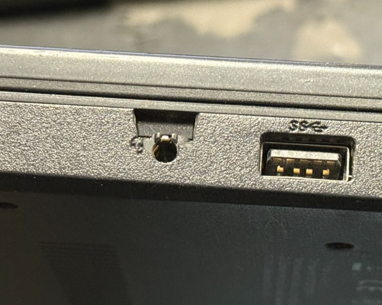 Lenovo ThinkPad L14 14″ (i5-1135G7 2.40GHz – 8GB RAM – 256GB SSD – Win11Home)
