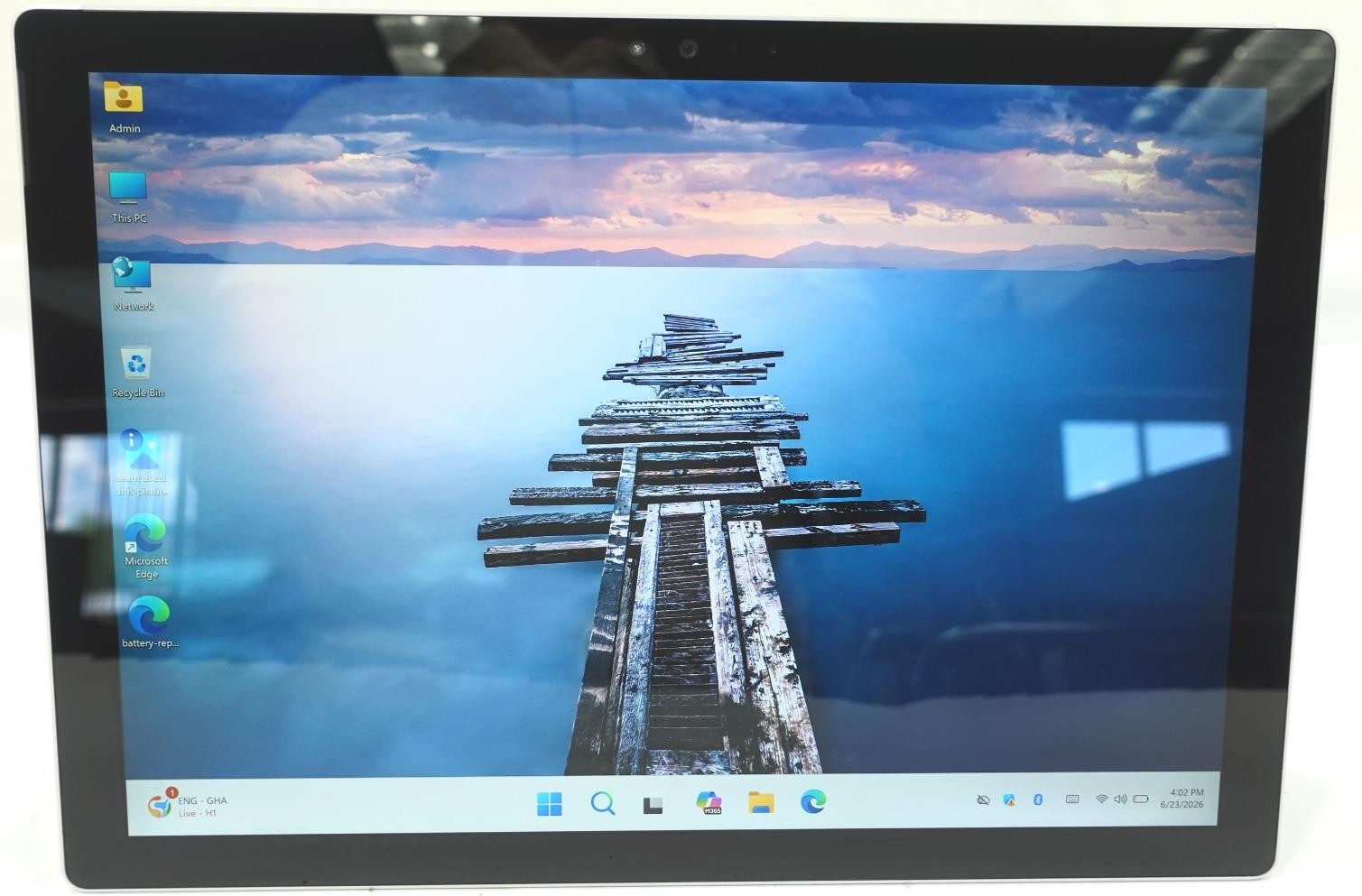 Microsoft Surface Pro 4 1724 12.3″ Core i7-6650U 2.20GHz 8GB 256GB SSD