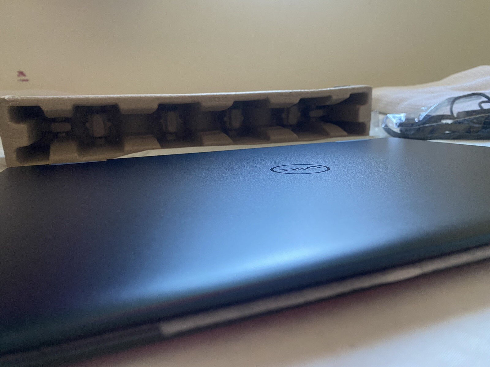 dell inspiron 16 2-in-1 laptop