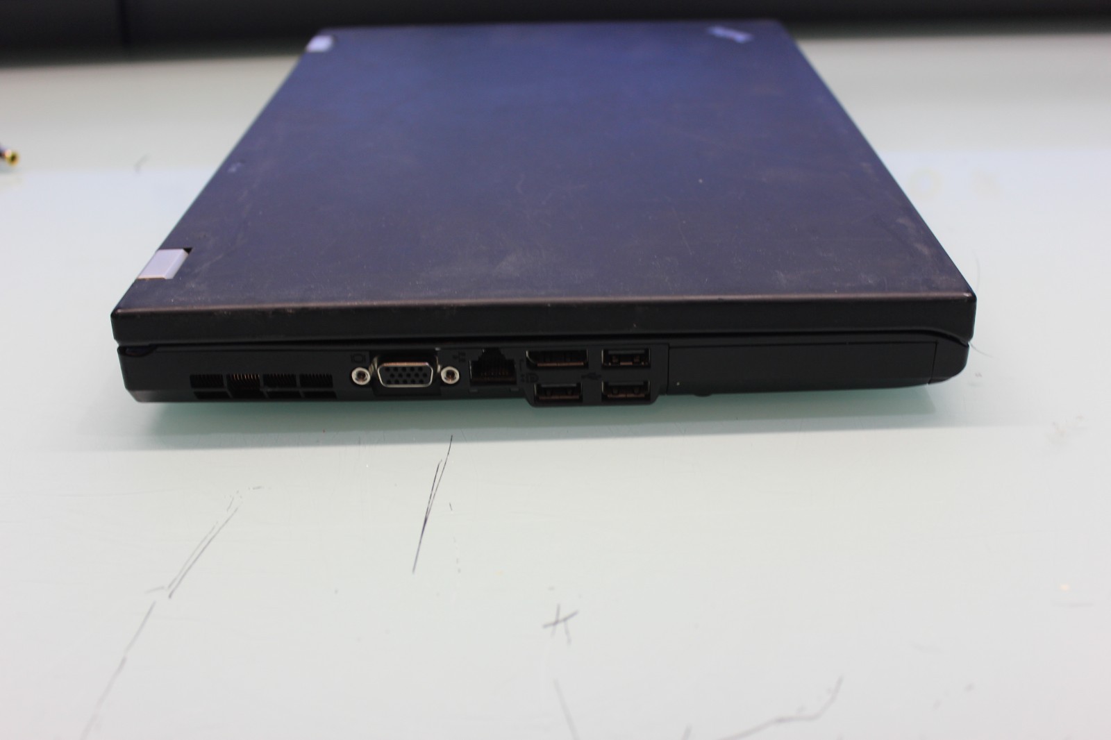 #56 LENOVO THINKPAD T410 14″ LAPTOP INTEL i5 M560@2.67GHz 3GB 150GB HD WINDOW XP