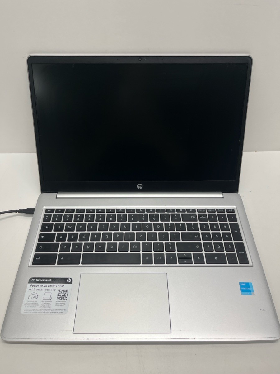 HP Chromebook 15A-NA0063DX Pentium Silver N6000 8GB RAM 64GB With Ch (P03066308)