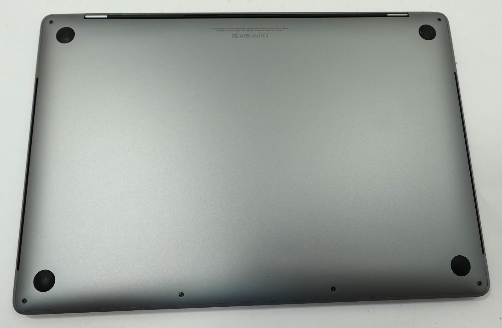 Apple MacBook Pro 2016 A1707 15.4″ Retina i7-6700HQ 16GB 256GB SSD Laptop