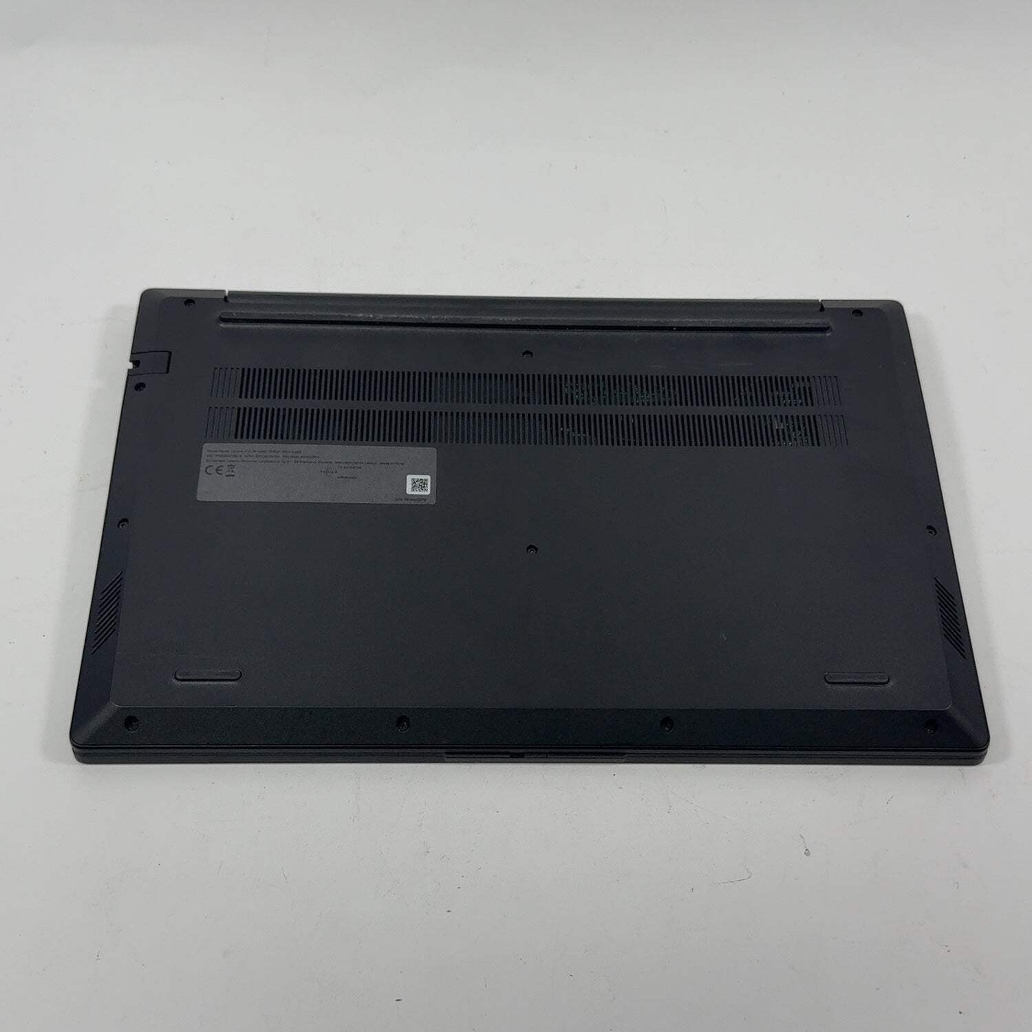 Lenovo V15 G4 15.6″ Ryzen 5 7520U 2.8GHz 16GB RAM 1TB SSD