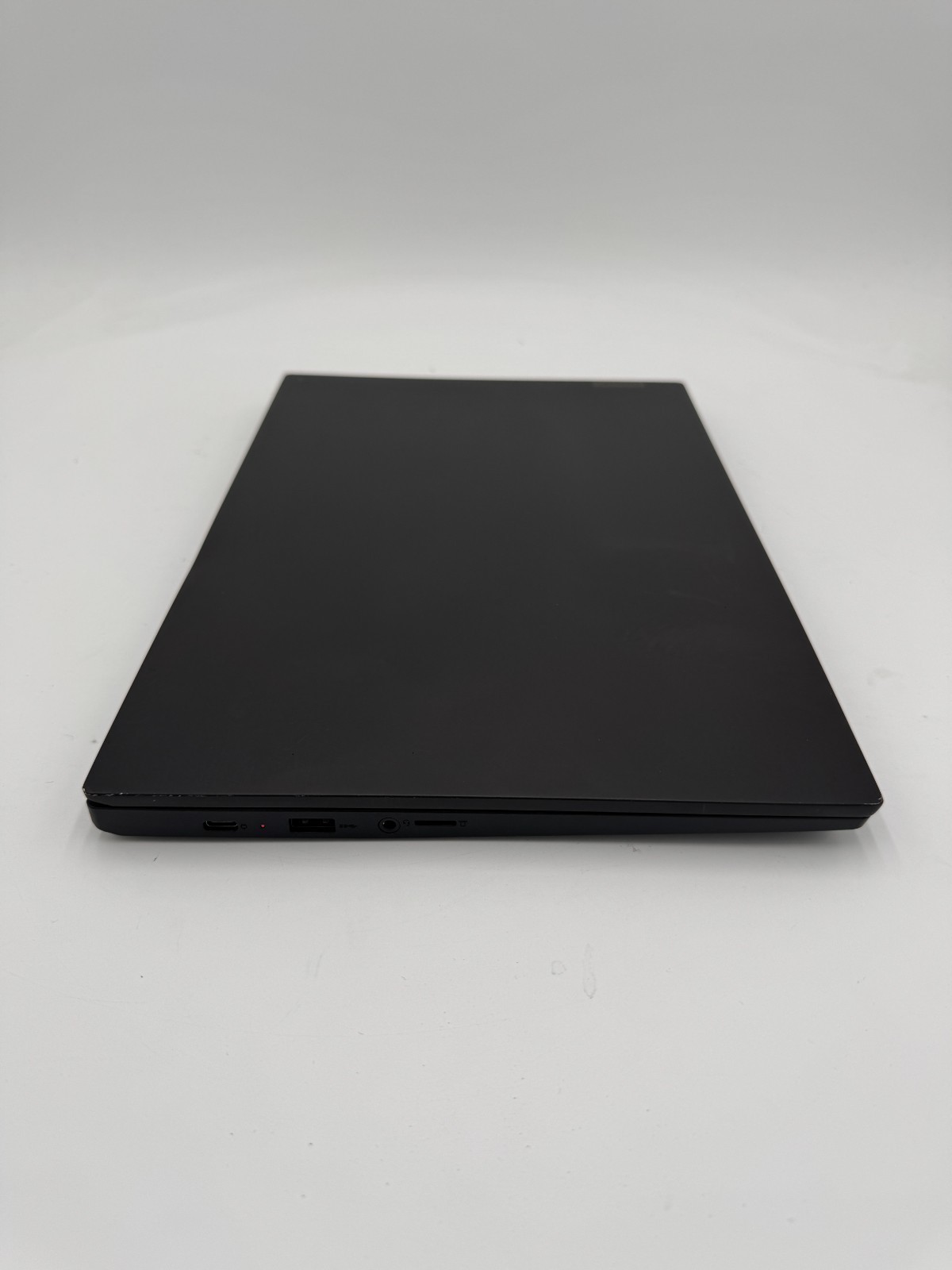 Lenovo 14W A6-9220C 1.8 GHz 4GB DDR4 NO SSD | NO OS (LOT OF 5)
