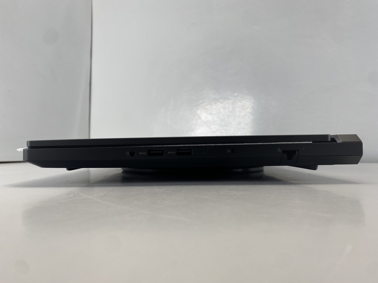 Lenovo Laptop Legion Pro 7 16AFR10H 16″ AMD Ryzen 9 9955HX3D 1TB RTX 5080