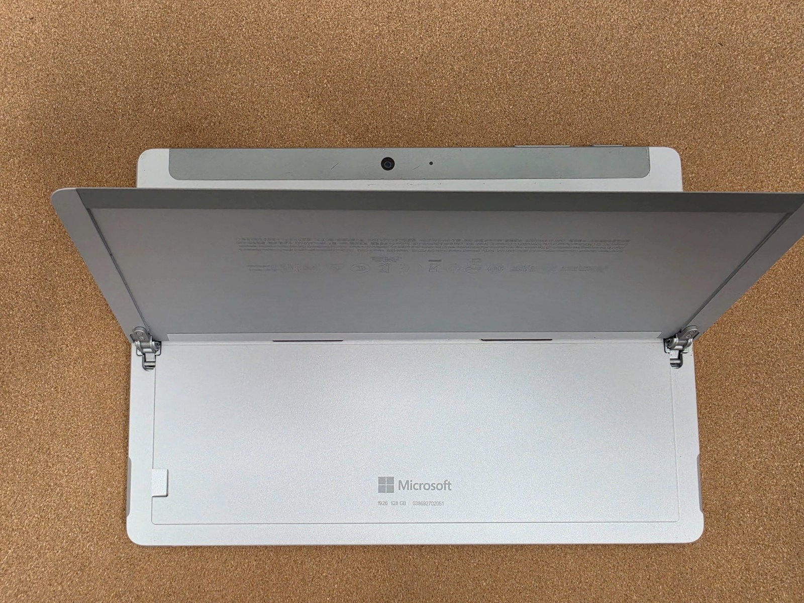 Microsoft Surface Go 2 m3-8100Y 8GB Ram 128GB SSD Win 11 Pro