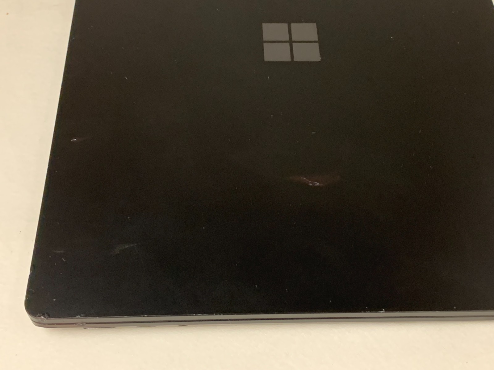 Microsoft Surface Laptop 4 i5-1145G7 2.6GHz 16GB 128GB NVMe W11P Mod. 1951