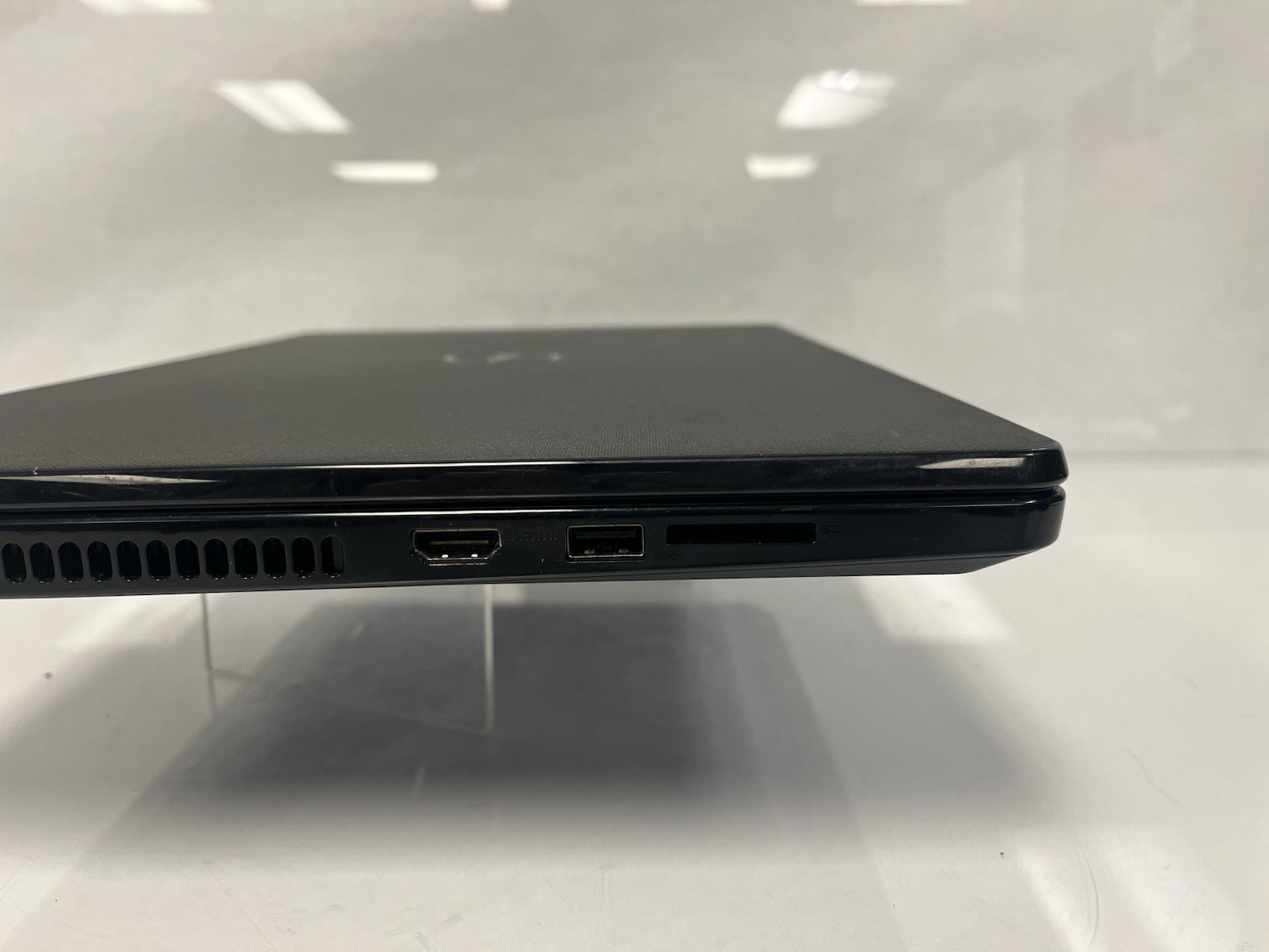 DELL INSPIRON 5551 Pentium N3540 2.16GHz NO Ram NO HDD FOR PARTS #2