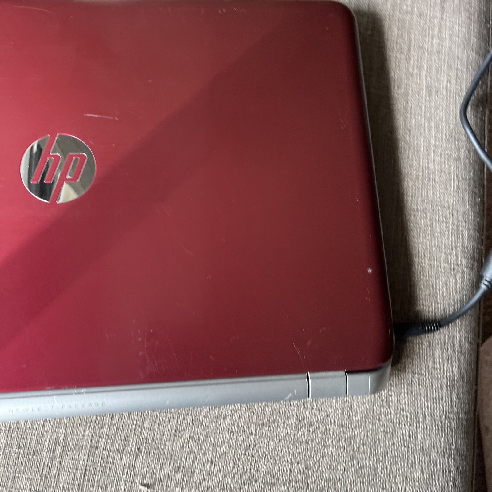 HP Pavilion 15 Notebook PC 15 i3 – 4005U 1.70ghz 12GB Ram 1TB Touchscreen (READ)