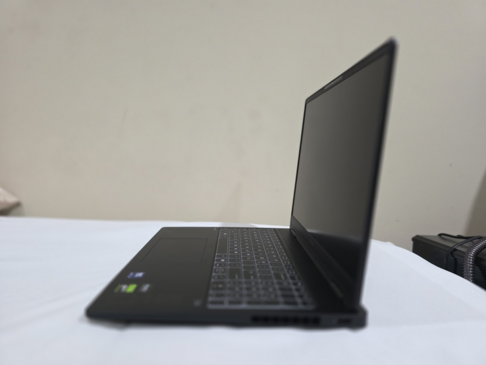 OMEN MAX Laptop 16 – RTX 5080 – Core Ultra 9 – 64GB RAM – 1TB SSD – 1YR WARRANTY