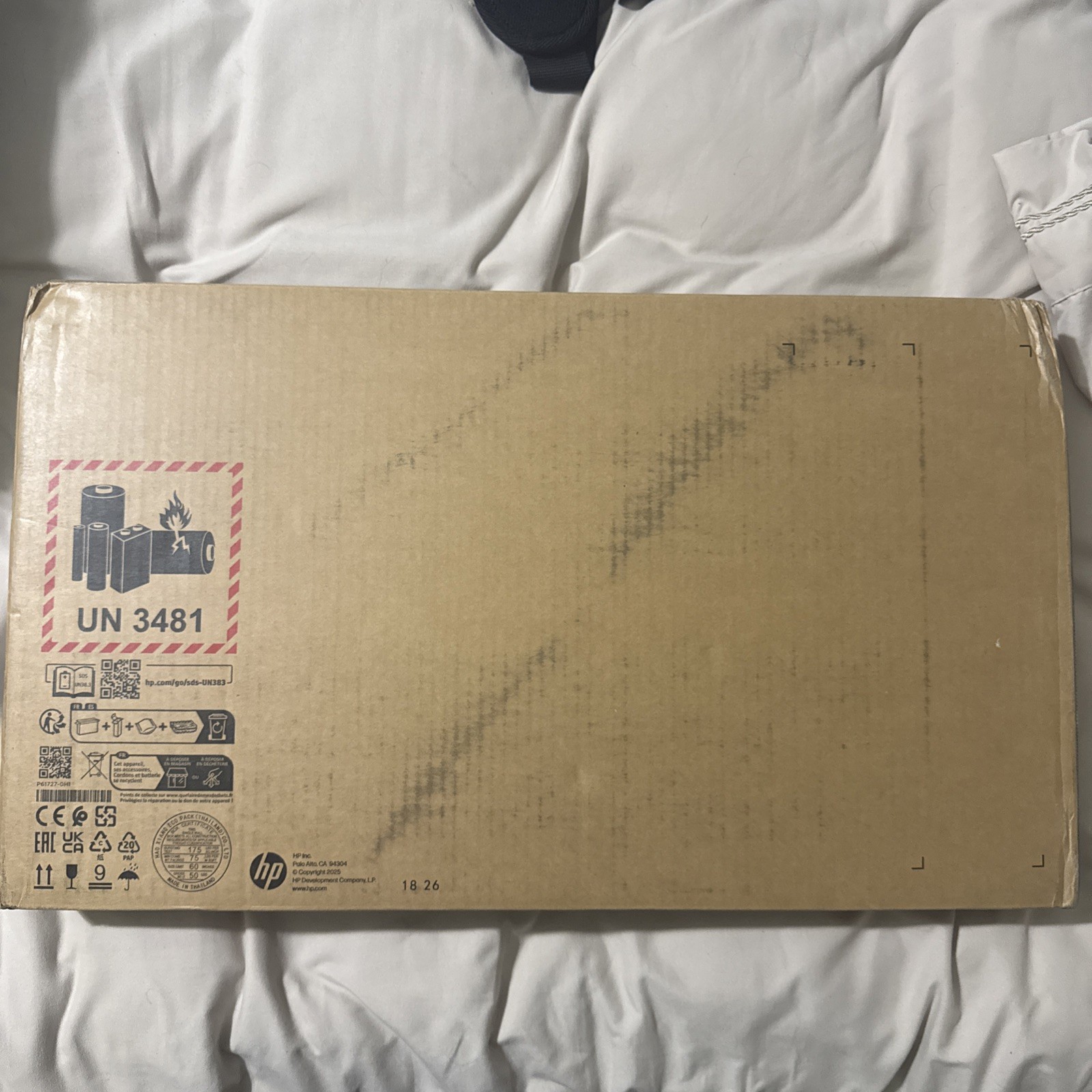 HyperX – OMEN 16″ 165Hz 2.5K OLED Gaming Laptop – AMD Ryzen 9 8940HX (2025) -…