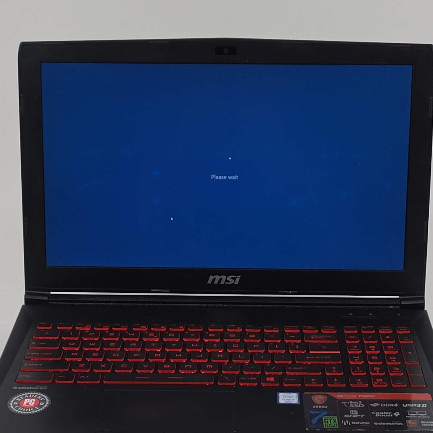 MSI GL62M GL62M 15.6″ i7-7700HQ 2.8GHz 8GB RAM 128GB SSD