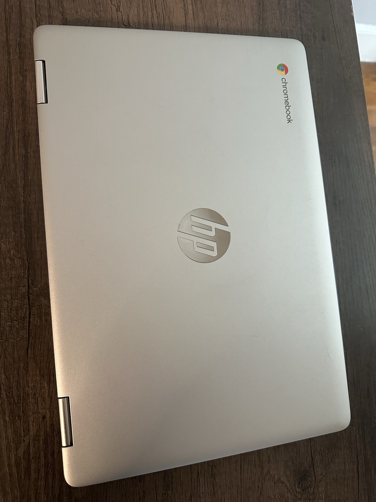 hp chromebook x360 14b-cb0033dx with charger