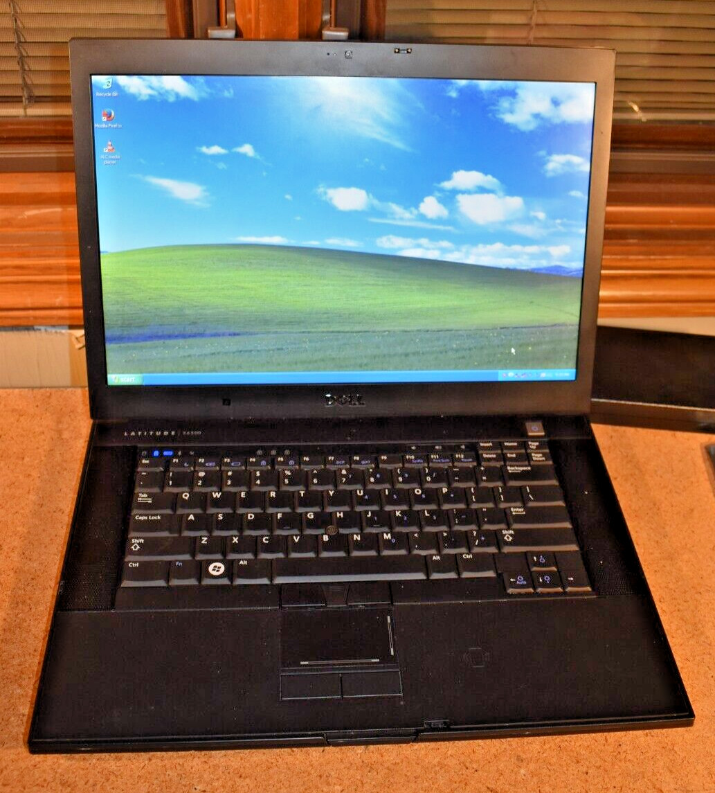 Dell Latitude E6500 Core 2 Duo P8700 3GB RAM 160GB HDD Windows XP Pro NVidia NVS