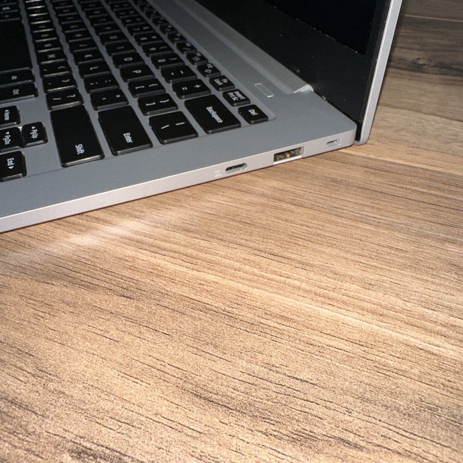 Samsung Galaxy Book Laptop Model: NP340XLA Gray