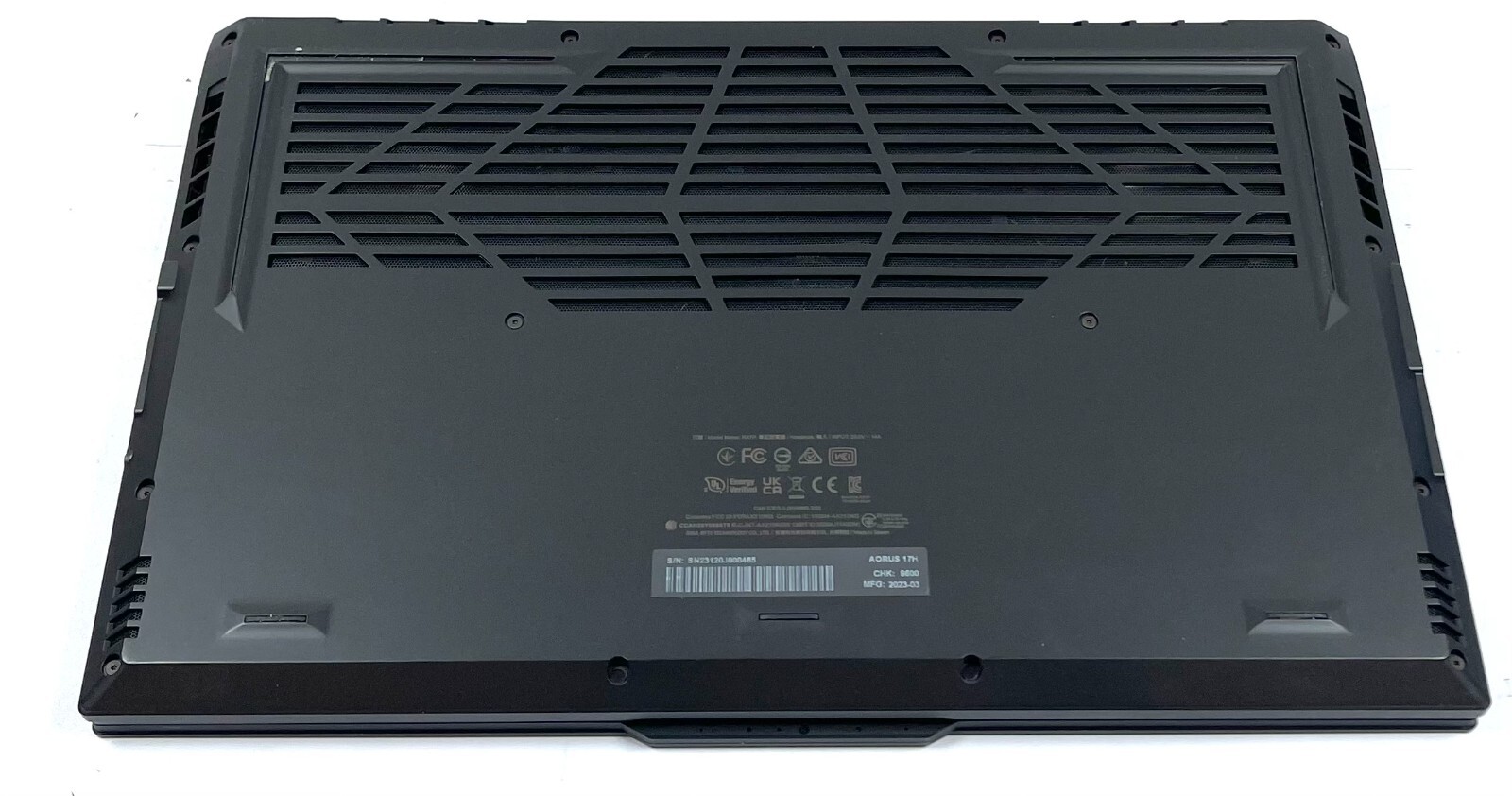 Aorus AORUS 17H 17.3 Laptop Intel i7 13th Gen 2.4Hz 16Gb 1Tb RTX4080 12Gb