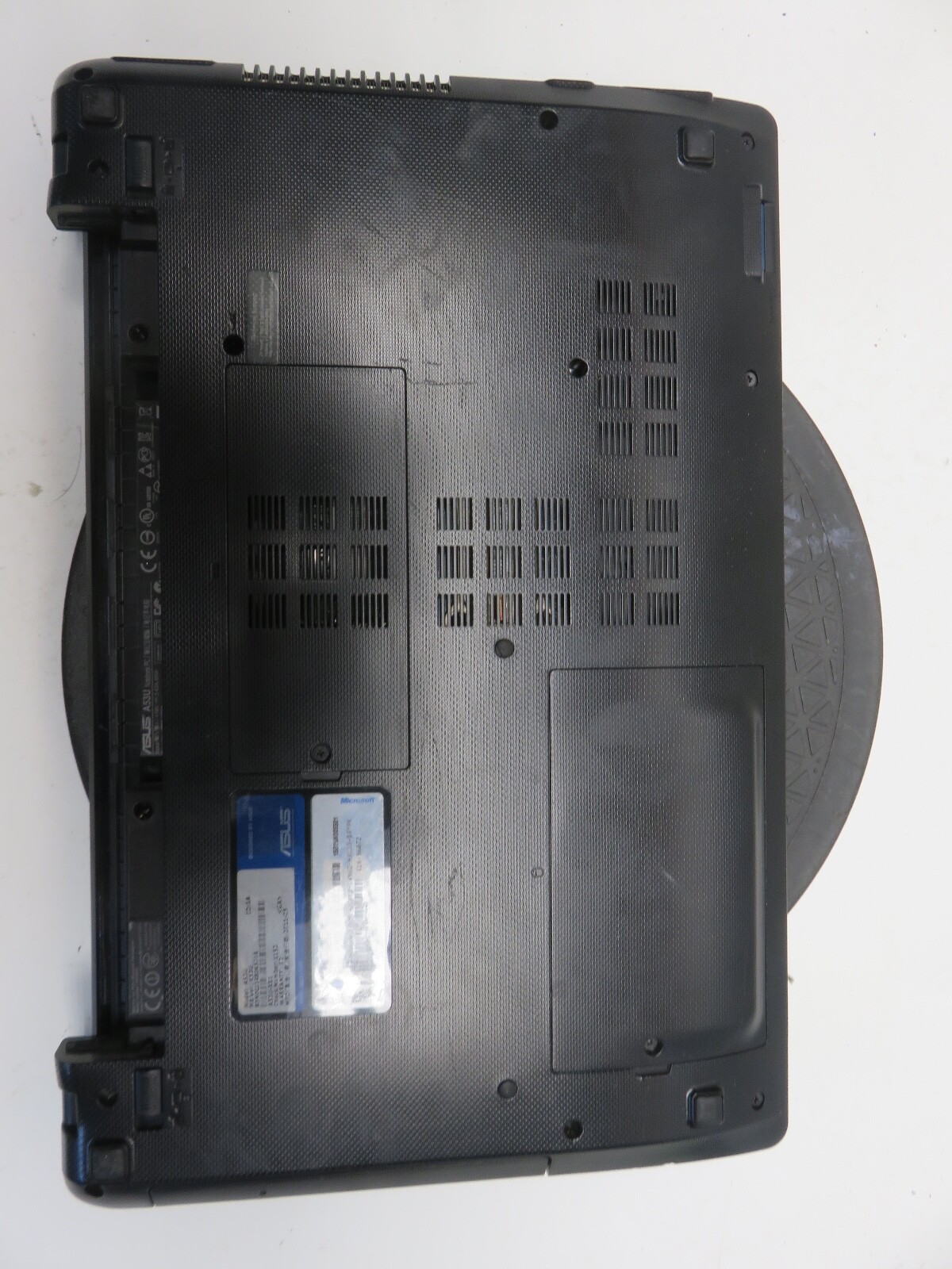 Asus A53U AMD Brazos Dual Core C50 1.33GHz 3 GB NO HDD No Batt