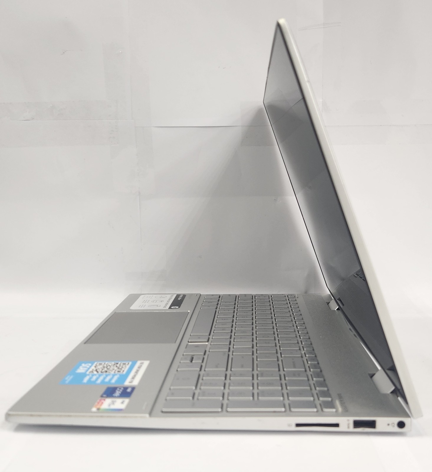 HP Envy x360 Convertible 15m, i7 11th Gen, 12GB RAM, 256GB SSD, Win 11 Pro READ