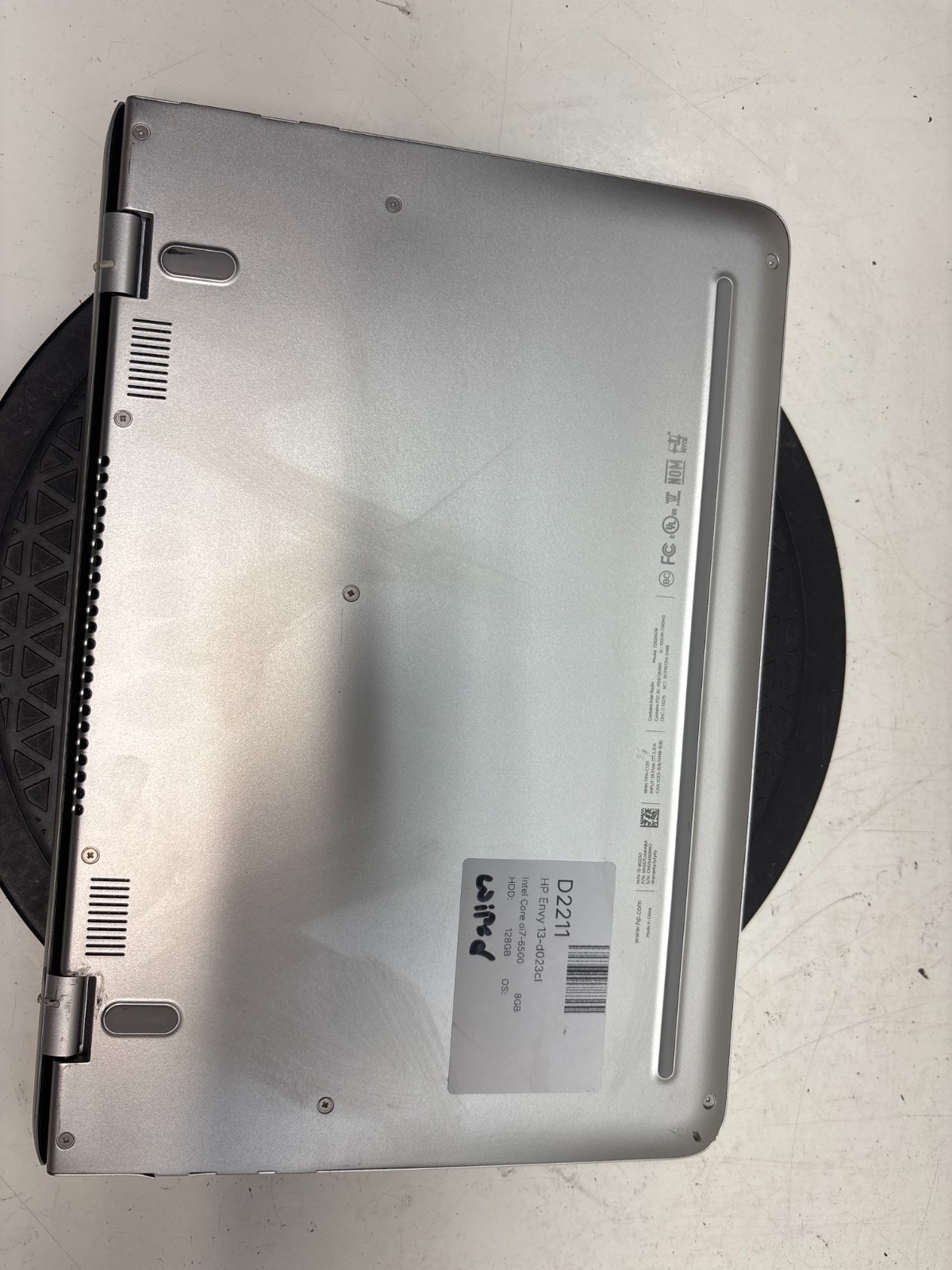 HP Envy 13-d023cl Intel Core i7-6500 2.50GHz 8GB 128GB HDD NO OS