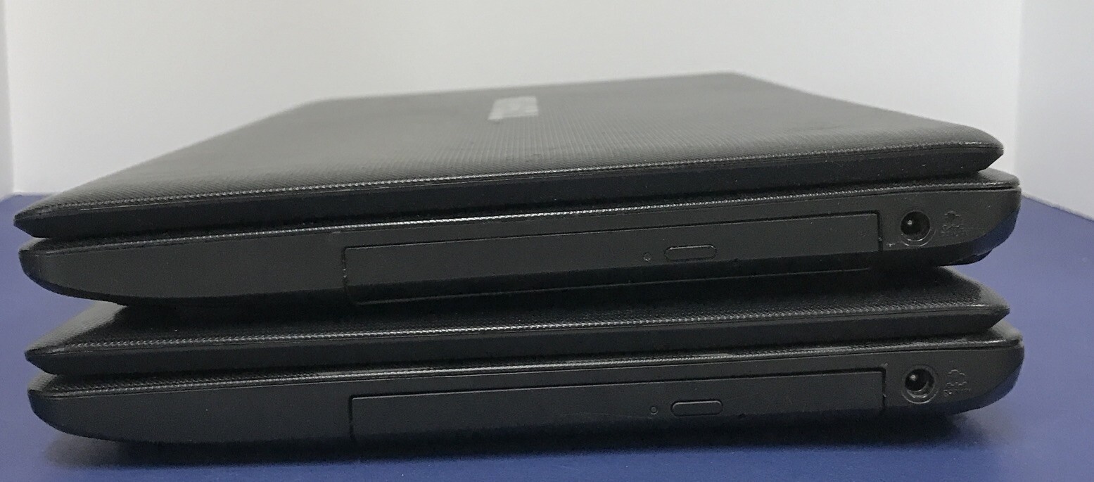 *Lot of 2* FOR PARTS TOSHIBA SATELLITE C655D LAPTOP AMD E-300 3GB NO POWER CABLE