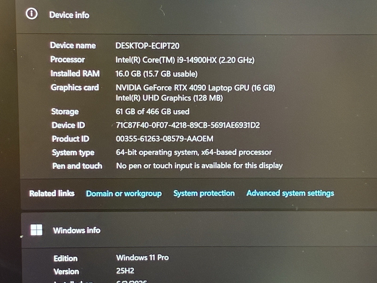 MSI Titan 18 HX 18” MiniLED UHD+ Laptop i9-14900HX, RTX 4090, 16GB RAM/500GB SSD