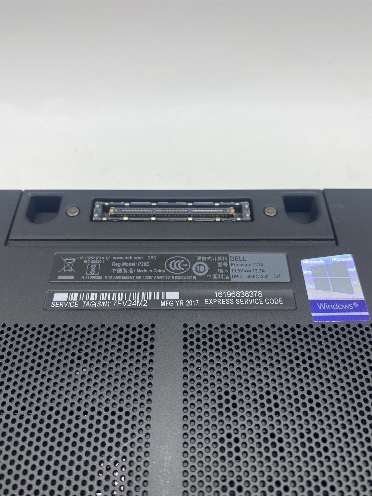 DELL Precision 7720 17.3 Laptop Xeon 3.10 GHZ E3-1535M 32GB RAM 1TB SSD (L33)