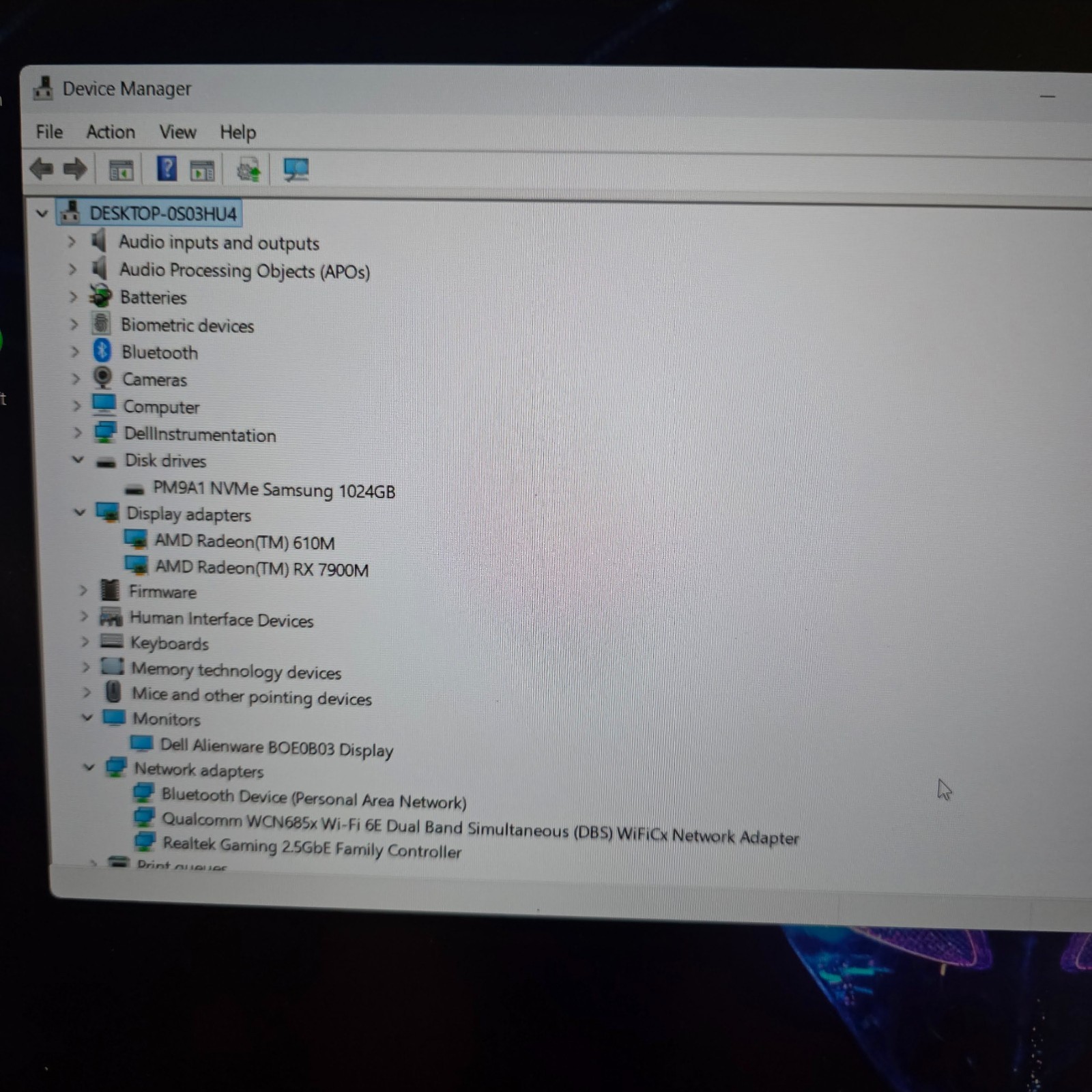 Alienware M18 R1 18″ 480Hz FHD+ RYZEN 9 7945HX 32GB 1TB SSD RX 7900M 16G DDR6