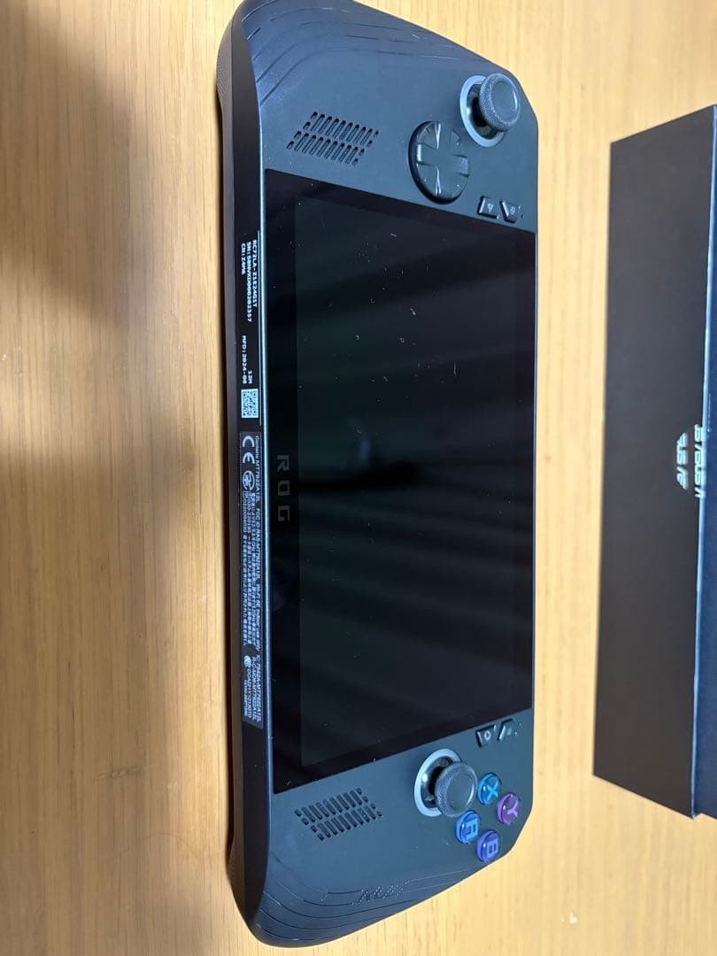 ASUS ROG Ally X RC72LA 7″ Touchscreen Windows 11 Home 24GB RAM 1TB SSD Mint