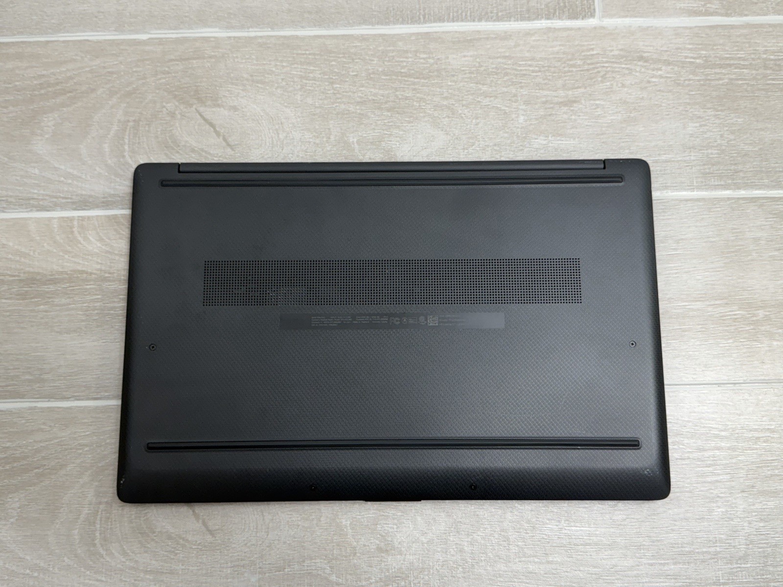 HP 17-CP3047NR 17.2″ Laptop AMD Ryzen 7 7730U 16GB RAM 512GB NVMe SSD Win-11