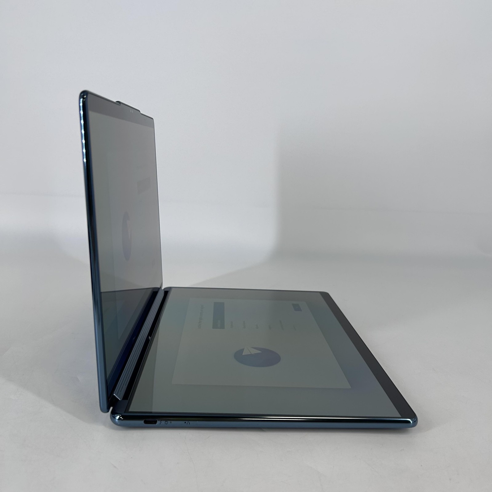 Lenovo Yoga Book 9i 13.3 Blue QHD+ TOUCH 1.7 GHz i7-1355U 16GB 512GB SSD Good