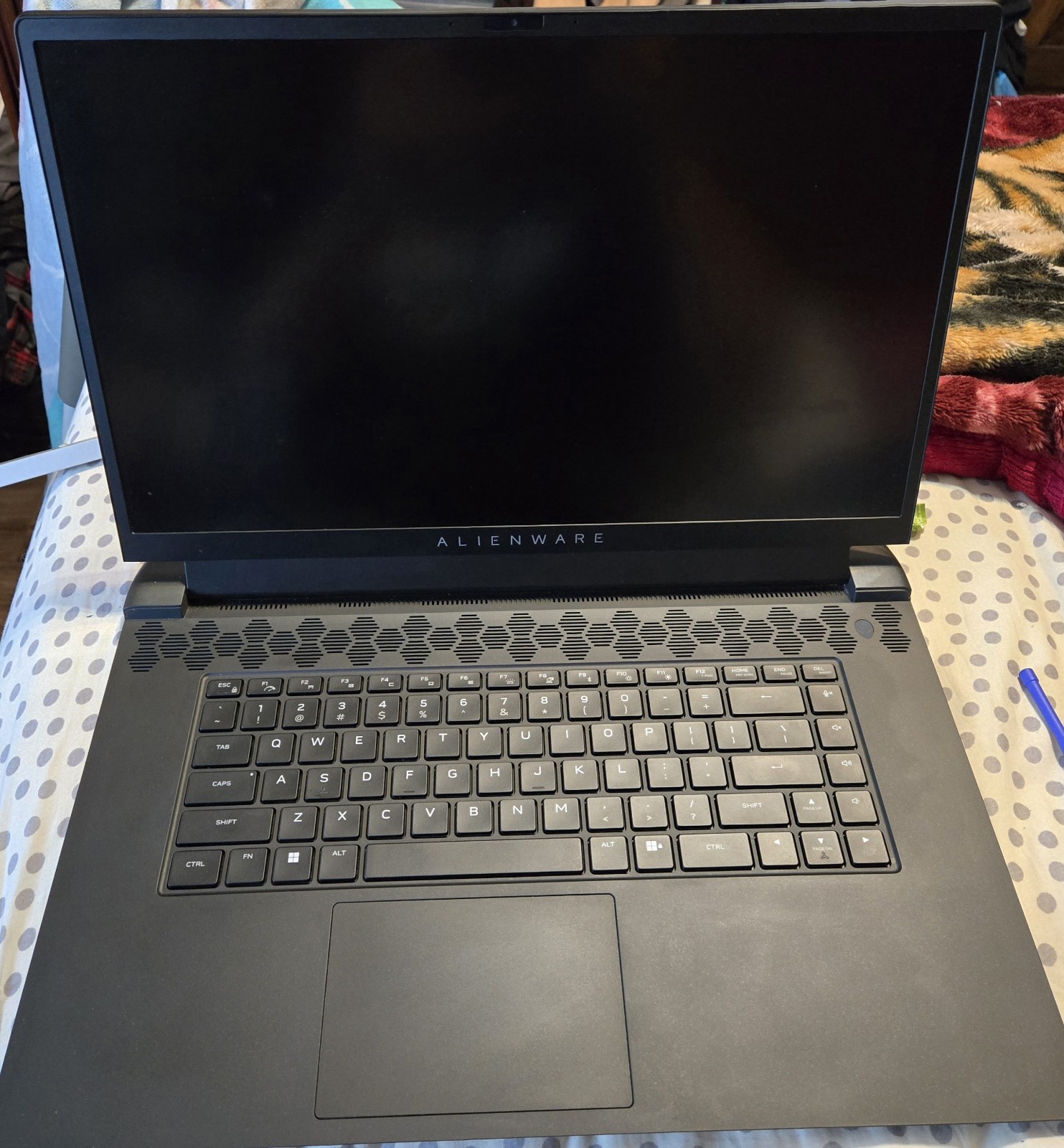 Alienware M17r5 Amd