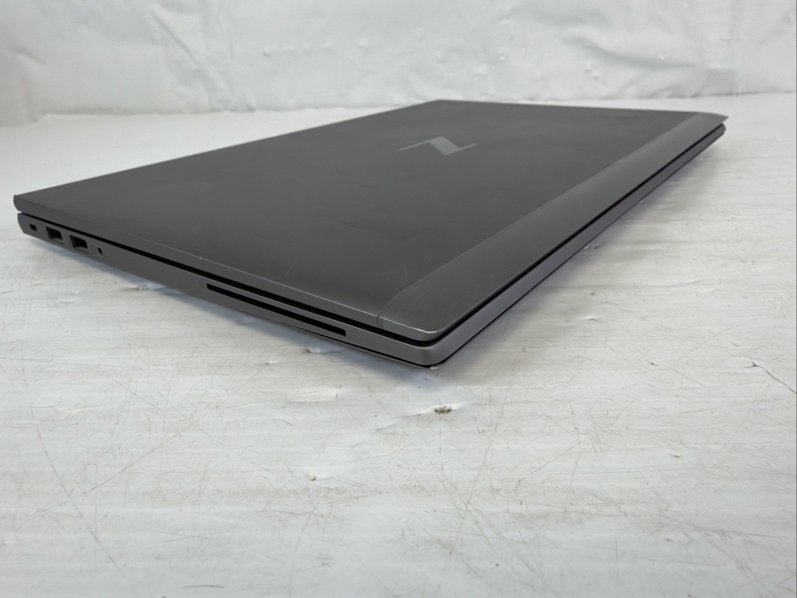 HP ZBook Firefly 14-inch G8 Core i5-1135G7@2.40GHz 16GB RAM NO SSD/OS Unit #4