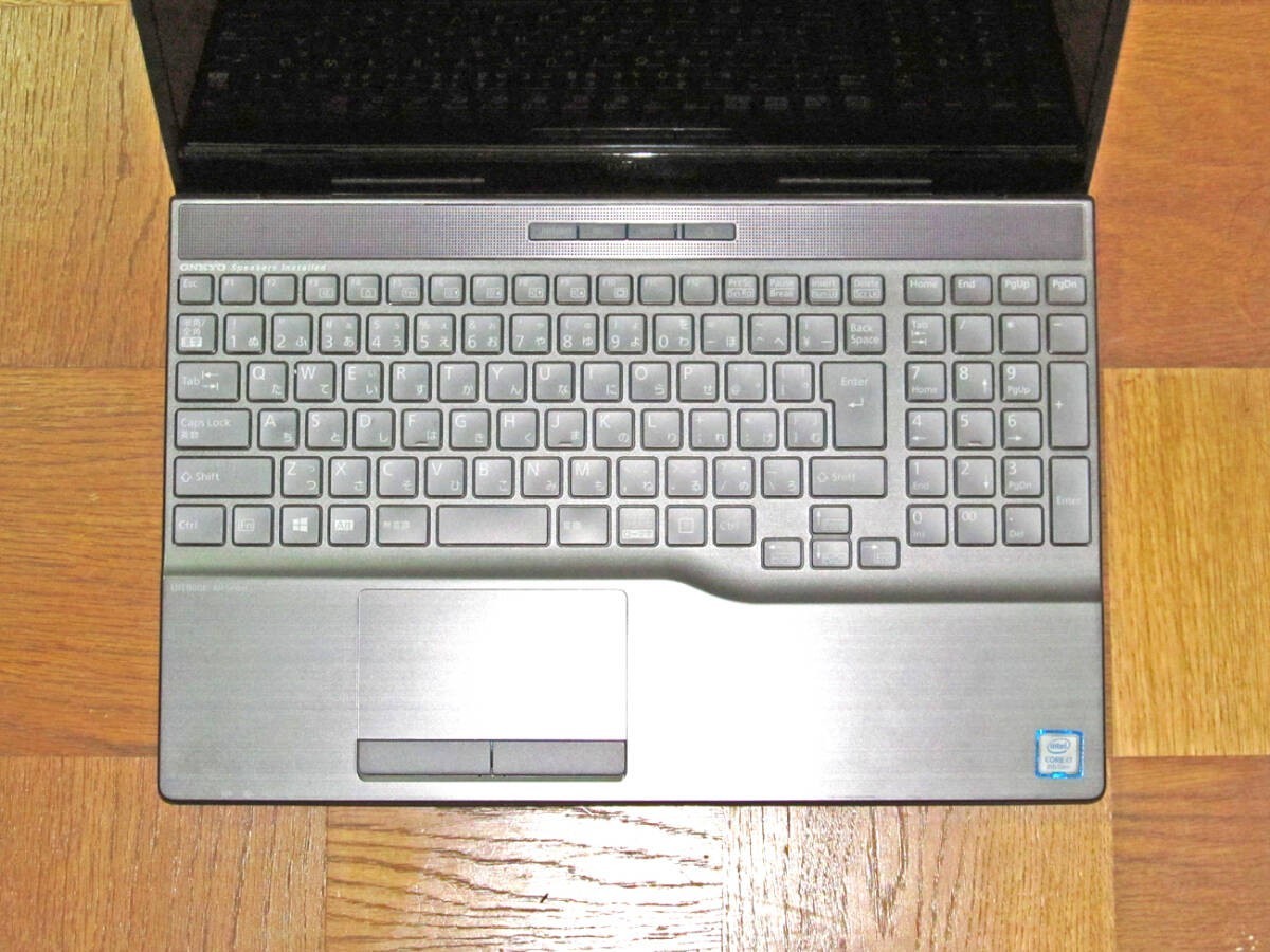 Fujitsu LIFEBOOK AH53/D3 Core i7-8565U 32GB 1TB SSD + 1TB HDD Blu‑ray Win 11 Pro