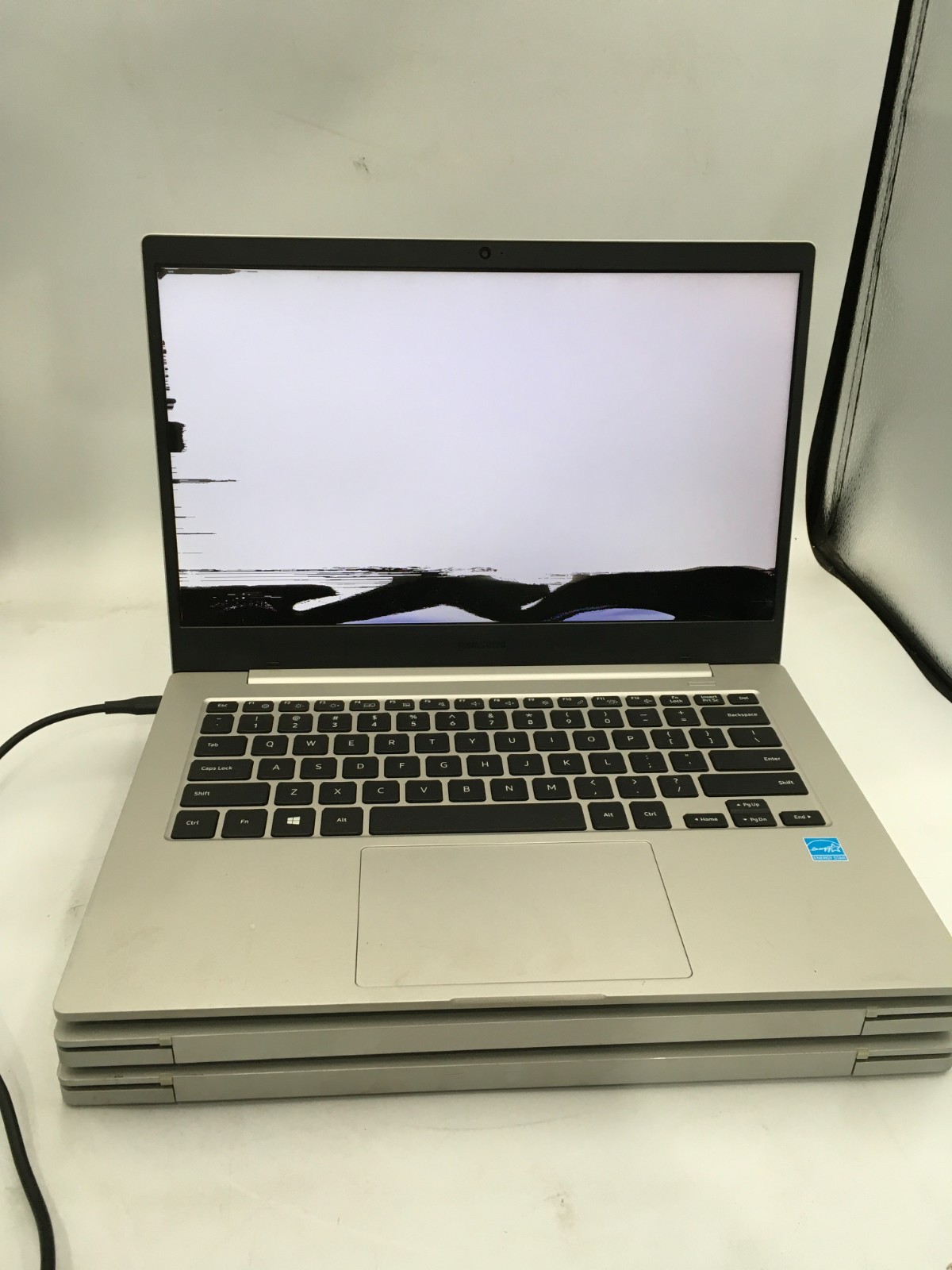 LOT OF 3 Samsung Galaxy Chromebook Go Intel N4500 4GB 64GB XE340XDA FOR PARTS RS