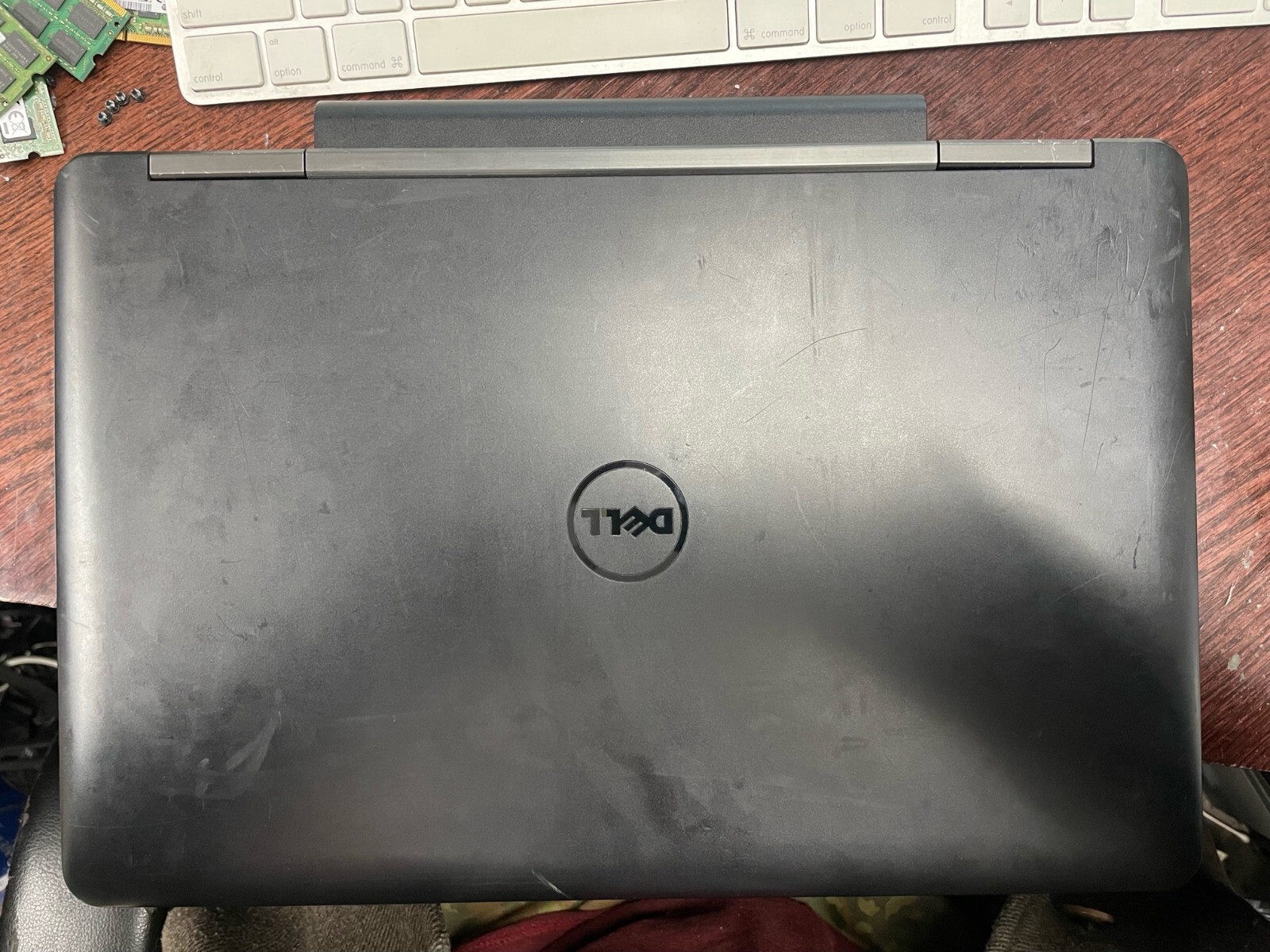 Dell Latitude E5540 / Intel Core i5-4310U 2.00GHz / 8GB RAM / No HDD