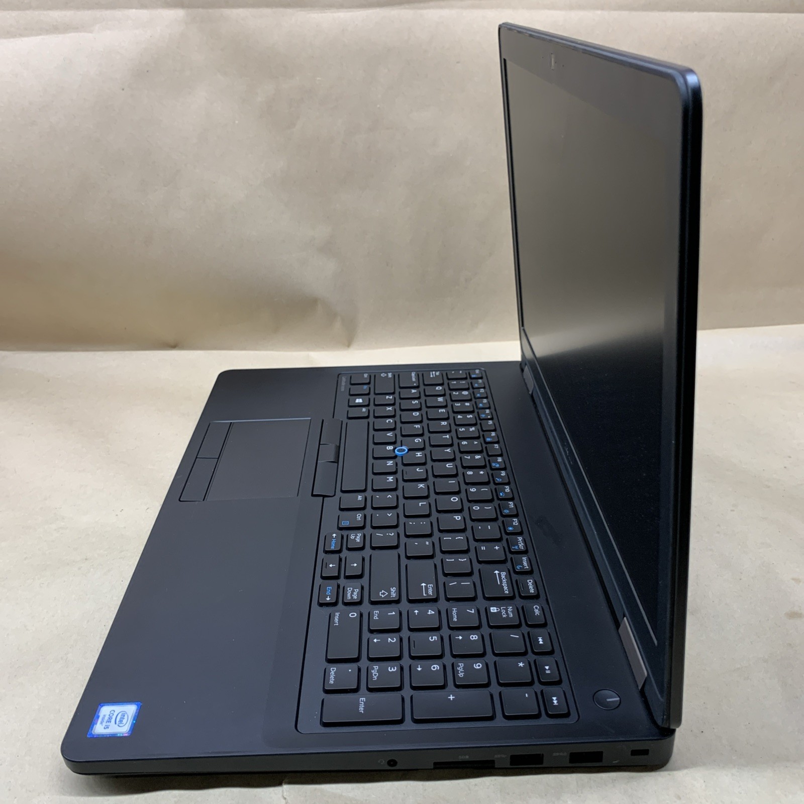 Dell Latitude E5570 i5-6440HQ@2.6GHz, 16GB RAM, No SSD, No OS